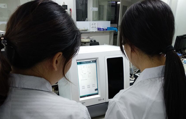 祝賀汕頭市澄海區婦幼保健院采購我公司SD-8母乳分析儀